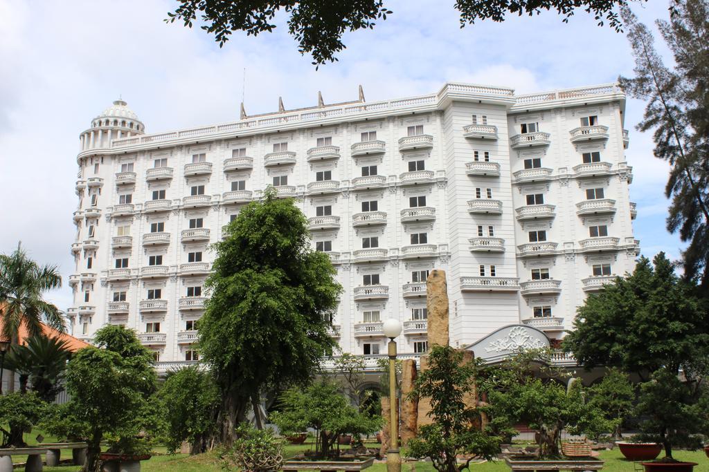 Saigon Park Resort Thuan An Buitenkant foto